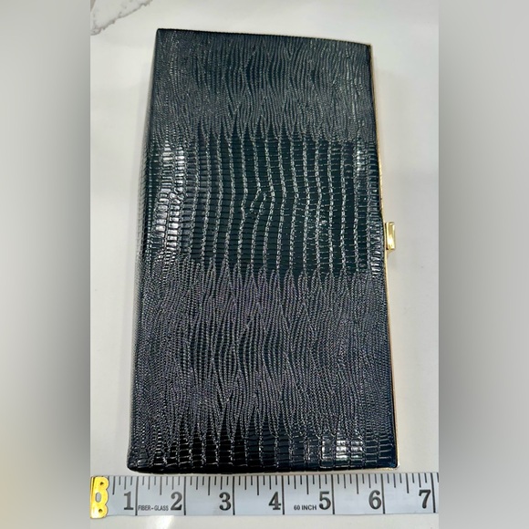 Vintage Ideal - Black Patent Leather, Lizard-Skin-Embossed Clutch/Purse EUC - Picture 16 of 17
